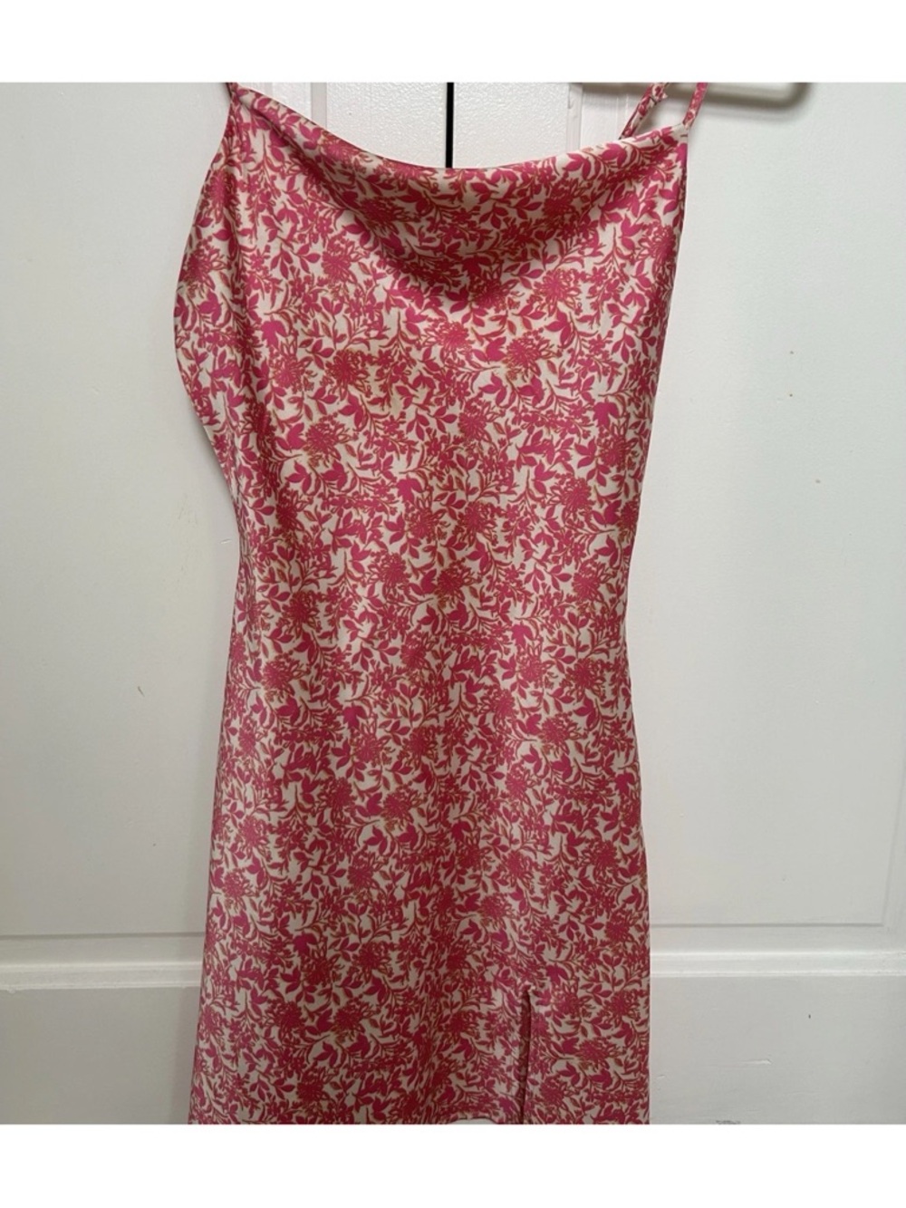 MINKPINK Pink and Cream Floral Slip Dress